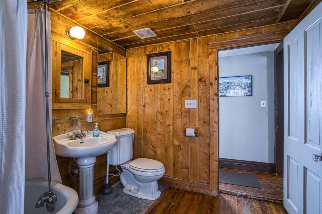 Photo of Bathroom in Leadville