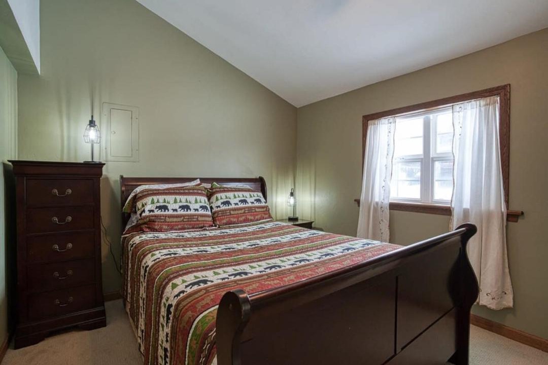 Photo of Bedroom in Leadville North