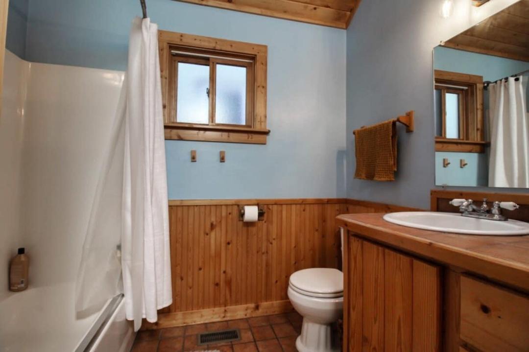 Photo of Bathroom in Leadville