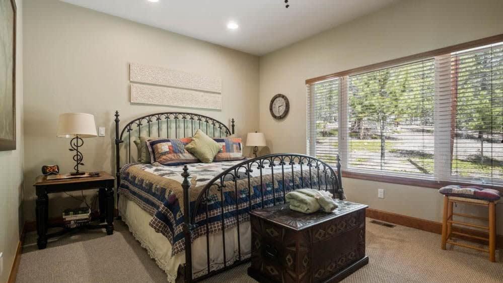 Photo of Bedroom in Leadville North