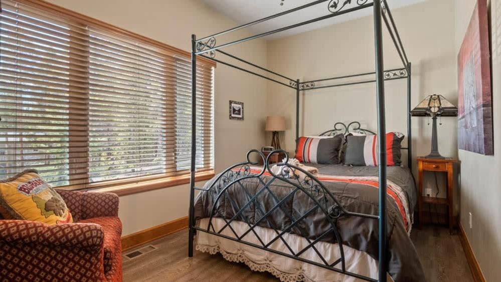 Photo of Bedroom in Leadville North