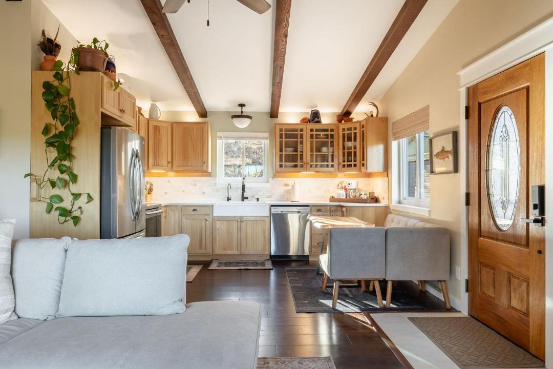 Photo of Livingroom in Bailey