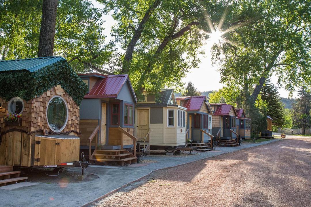 Photo of Others in Lyons