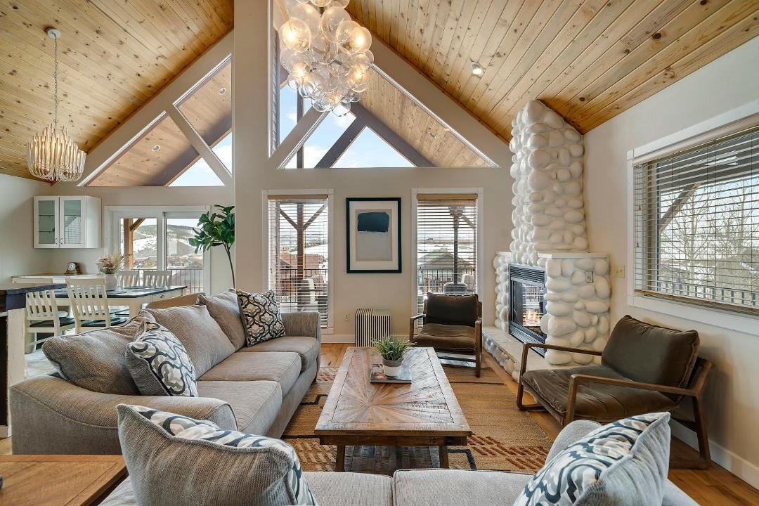 Photo of Livingroom in Tabernash