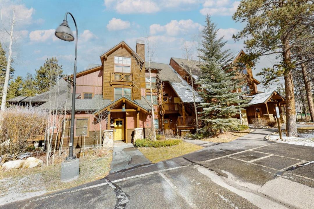 Photo of Others in Lakeside Village