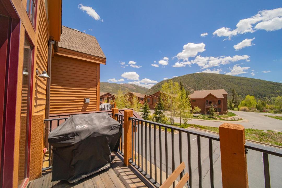 Photo of Others in Keystone