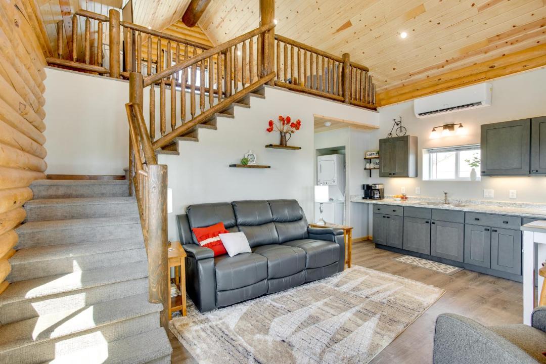 Photo of Livingroom in Grand Junction