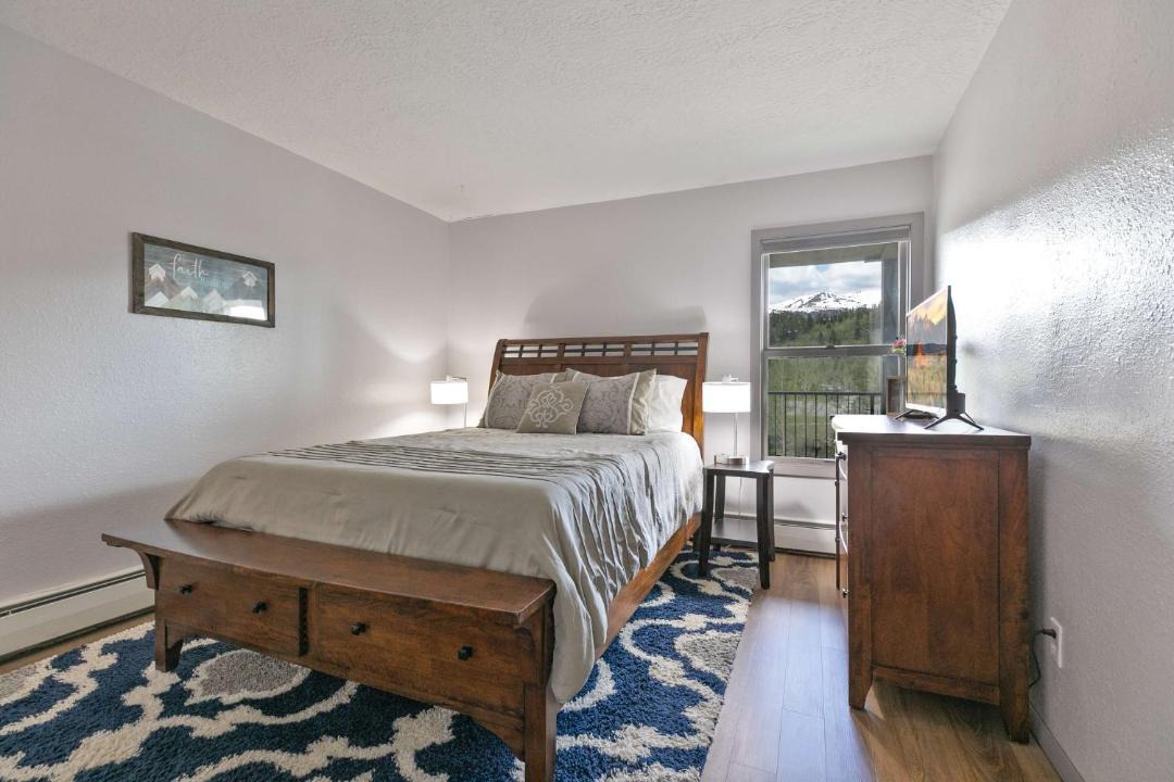 Photo of Bedroom in Historic District