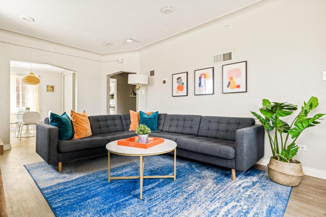 Photo of Livingroom in West Colfax