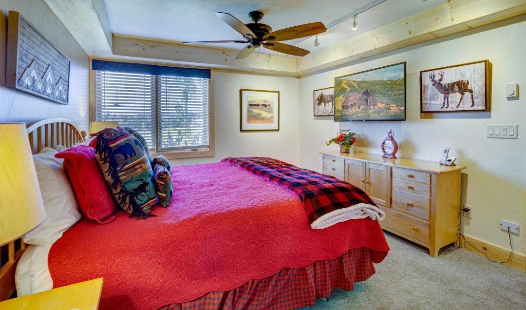 Photo of Bedroom in Steamboat Springs