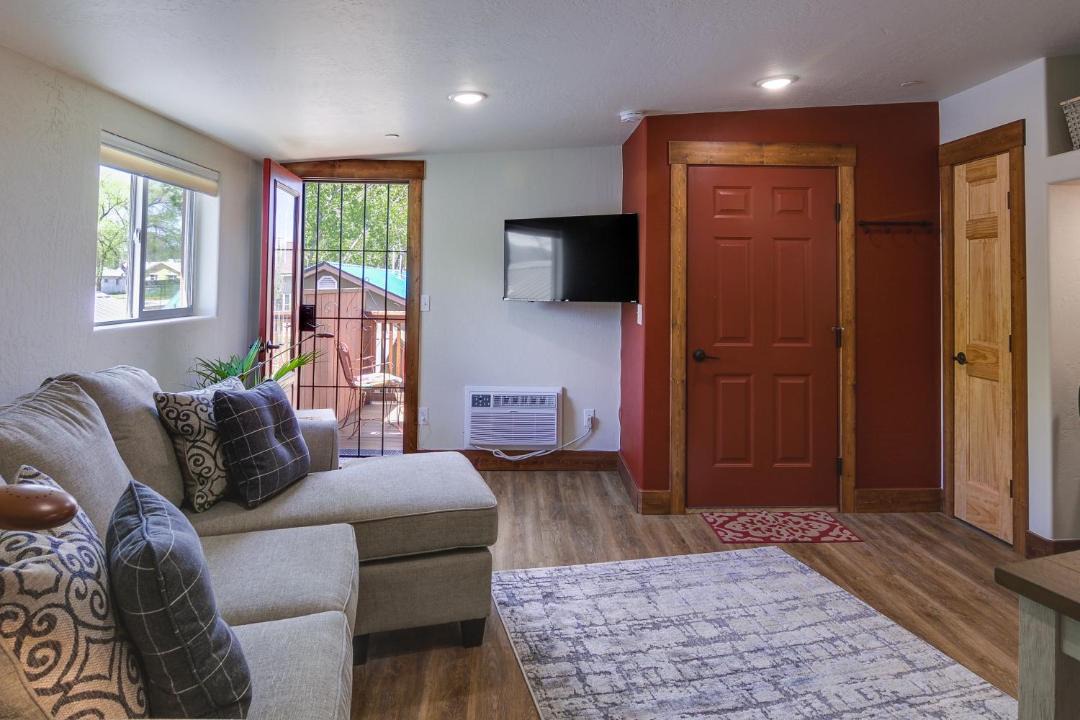 Photo of Livingroom in Cortez