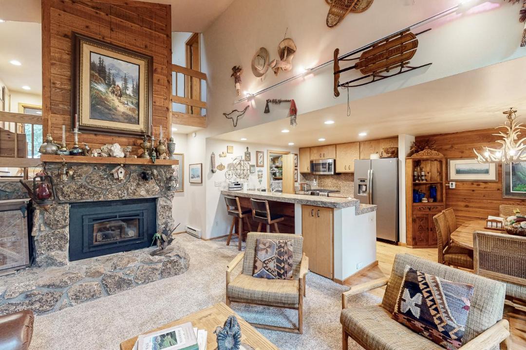 Photo of Livingroom in Vail