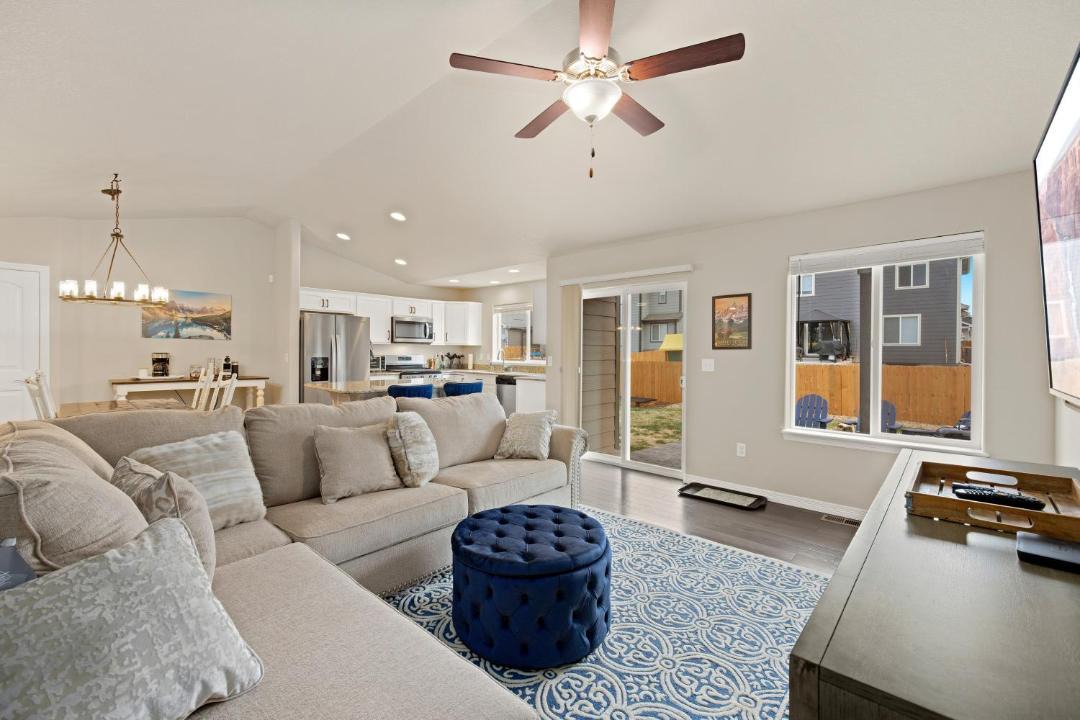 Photo of Livingroom in Longmont