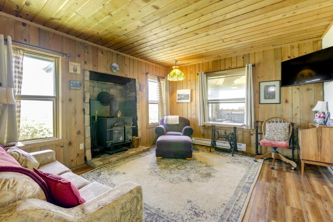 Photo of Livingroom in Glenwood Springs
