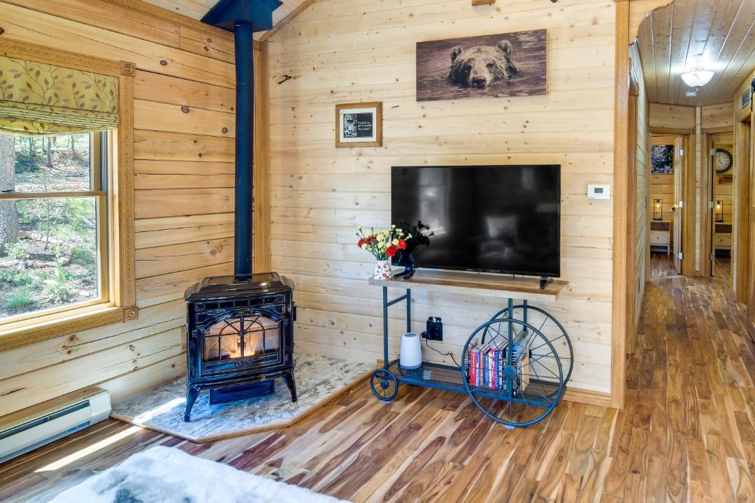 Photo of Livingroom in Green Valley