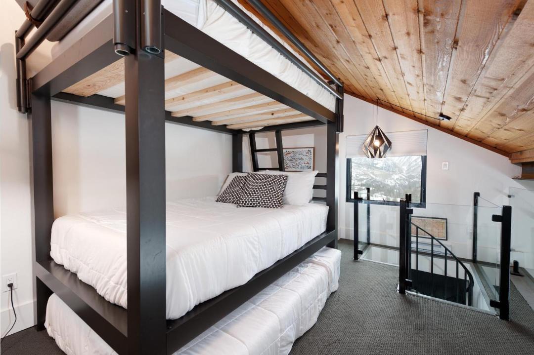 Photo of Bedroom in Purgatory
