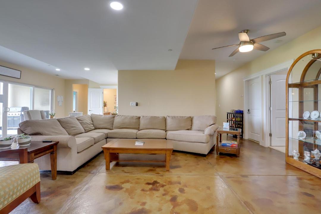 Photo of Livingroom in Todd Creek