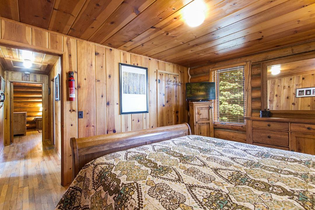 Photo of Bedroom in Estes Park