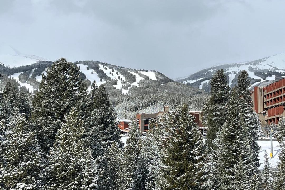 Photo of Others in Peak 9