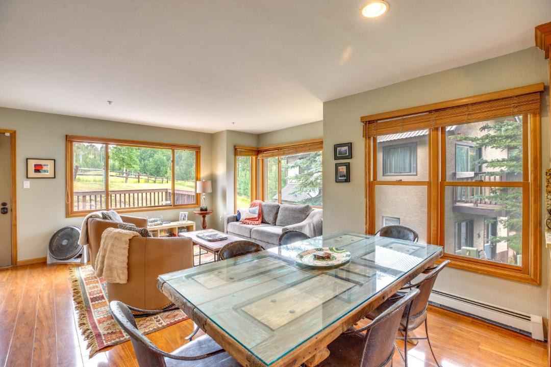 Photo of Livingroom in Mountain Village