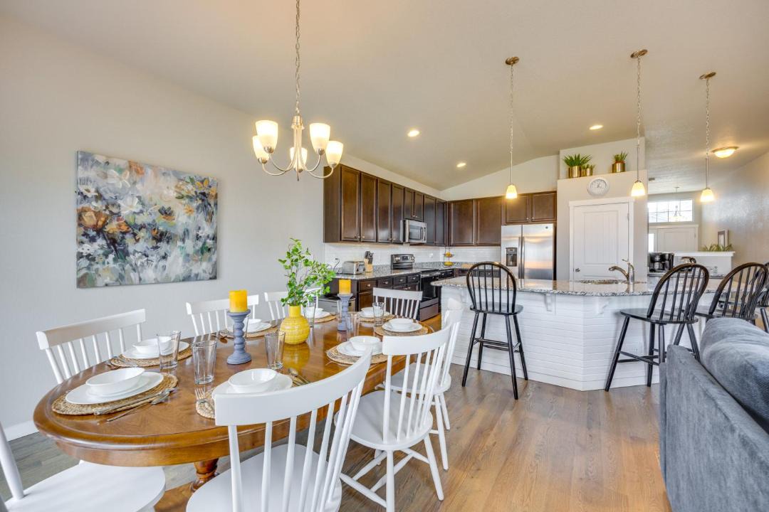 Photo of Livingroom in Falcon Hills