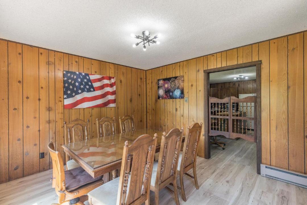 Photo of Others in Idlewild Estates