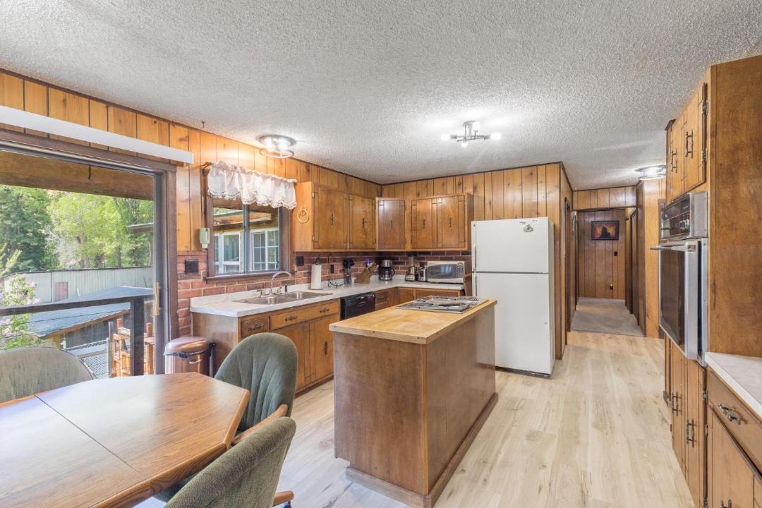 Photo of Kitchen in Idlewild Estates