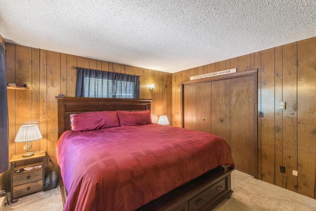 Photo of Bedroom in Idlewild Estates