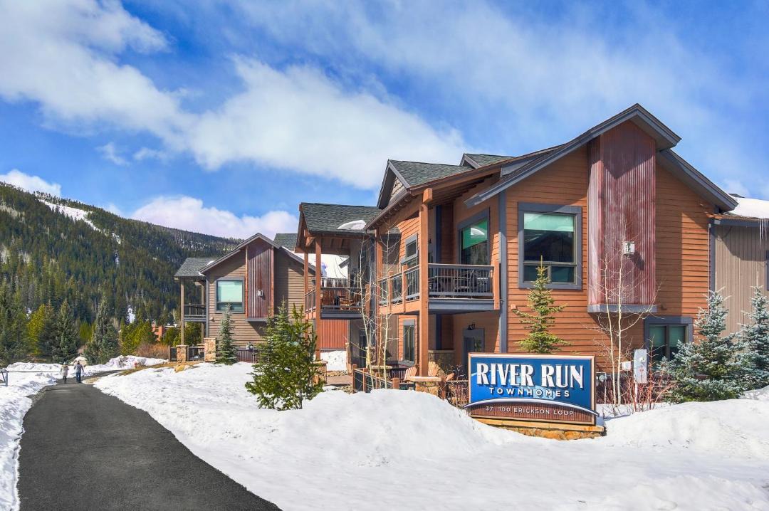 Photo of Buildings in River Run