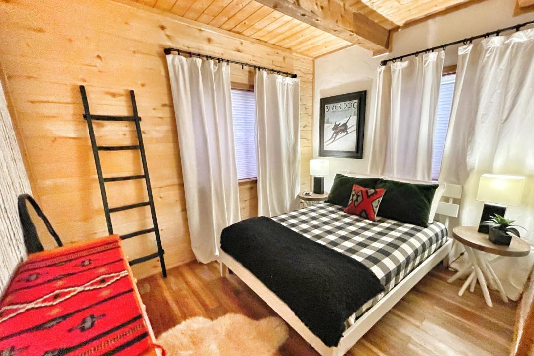 Photo of Bedroom in Pagosa Springs