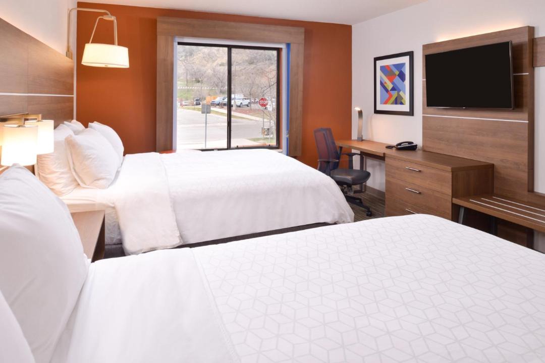 Photo of Bedroom in Glenwood Springs