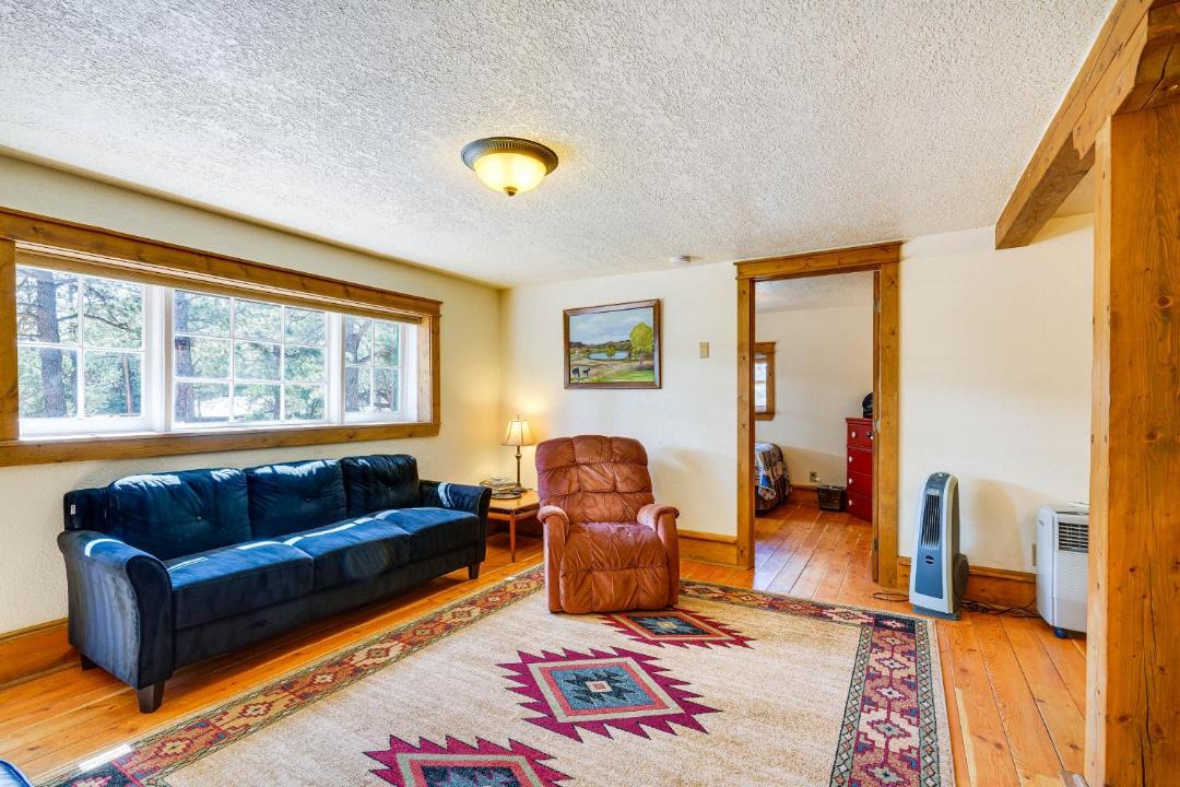 Photo of Livingroom in Weston