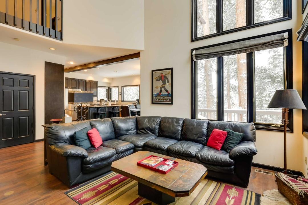 Photo of Livingroom in Christie Heights