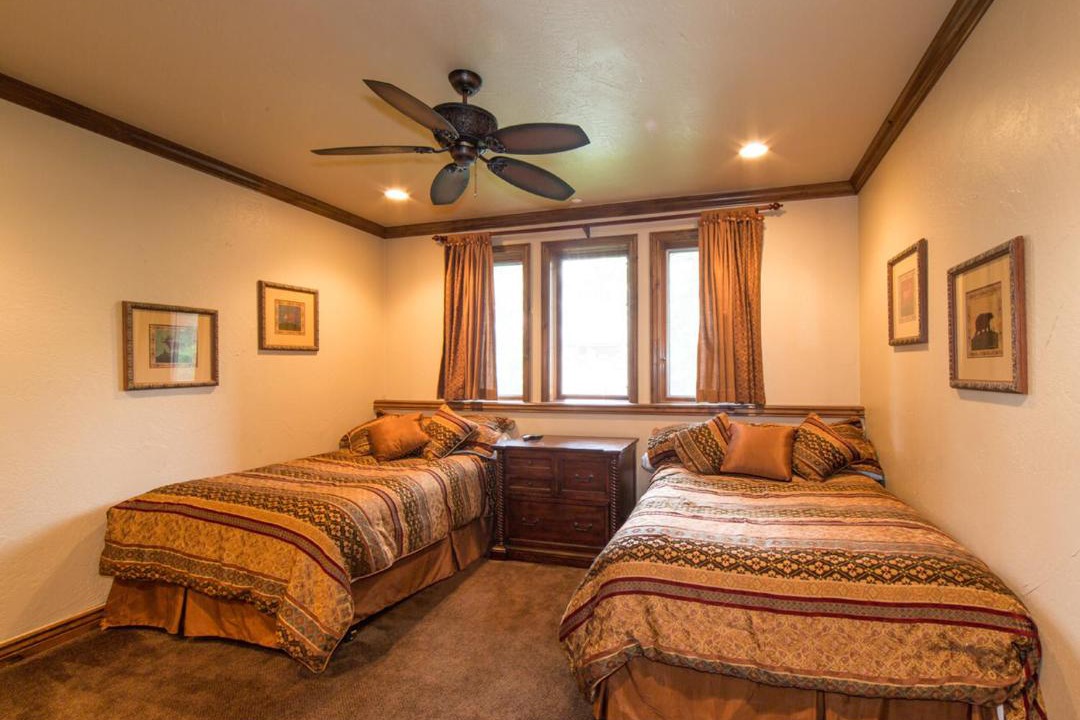 Photo of Bedroom in Beaver Creek