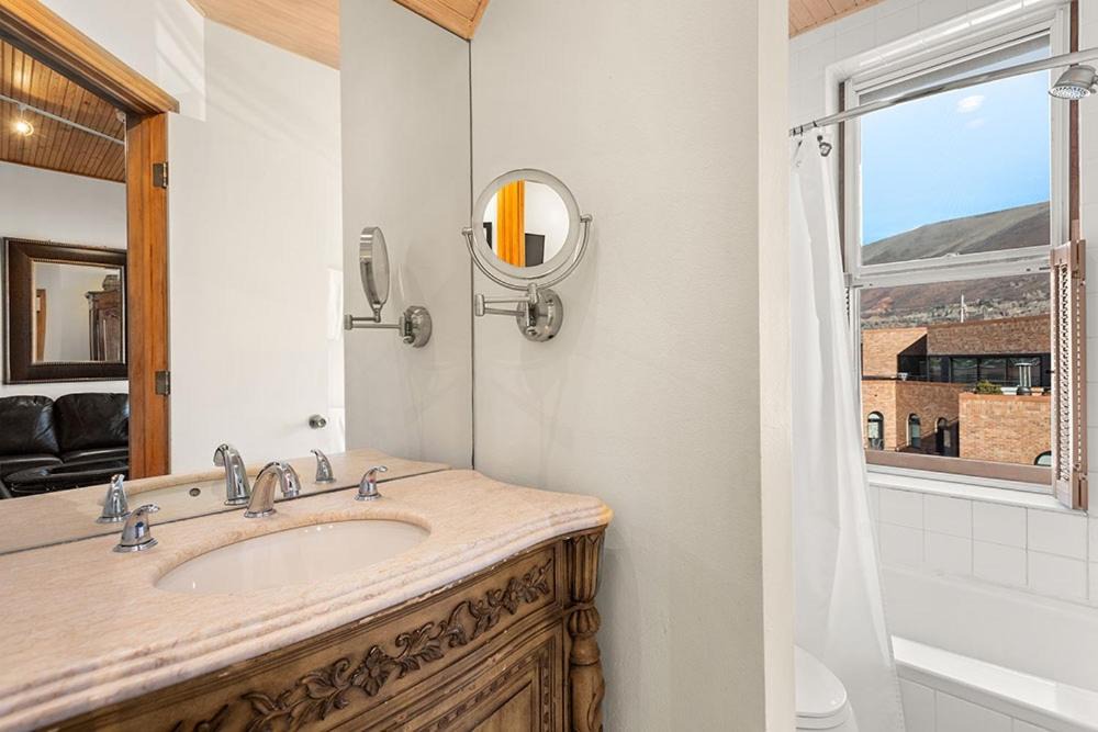 Photo of Bathroom in Downtown