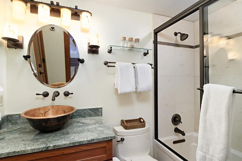 Photo of Bathroom in Aspen