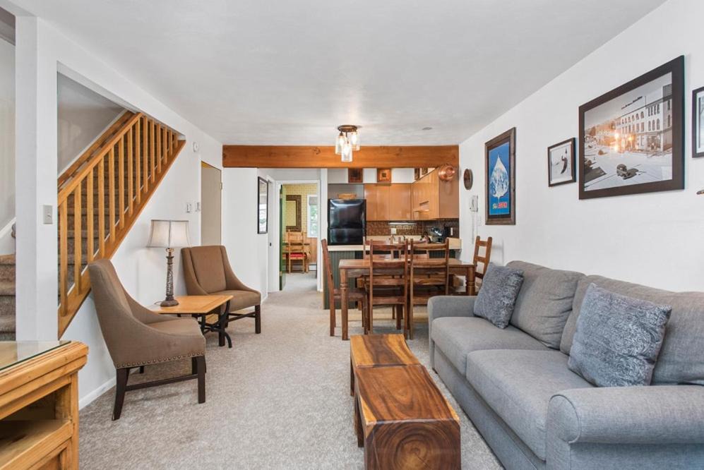 Photo of Livingroom in Aspen