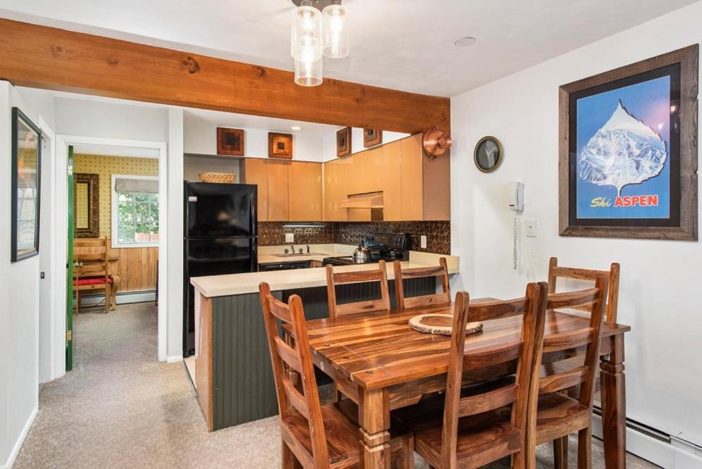 Photo of Livingroom in Aspen