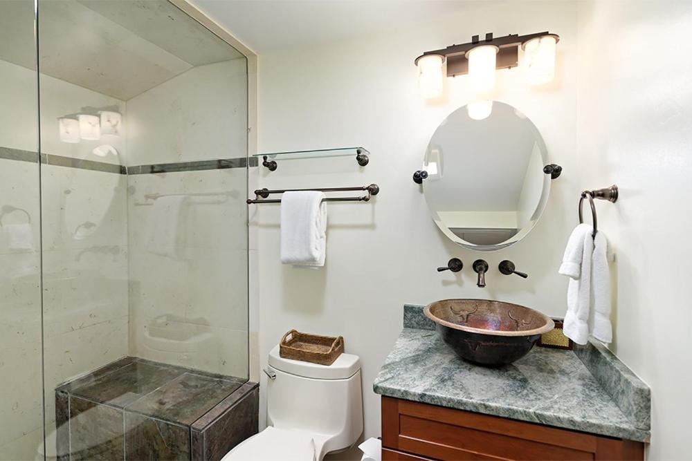 Photo of Bathroom in Aspen