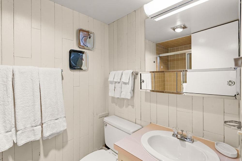 Photo of Bathroom in Aspen