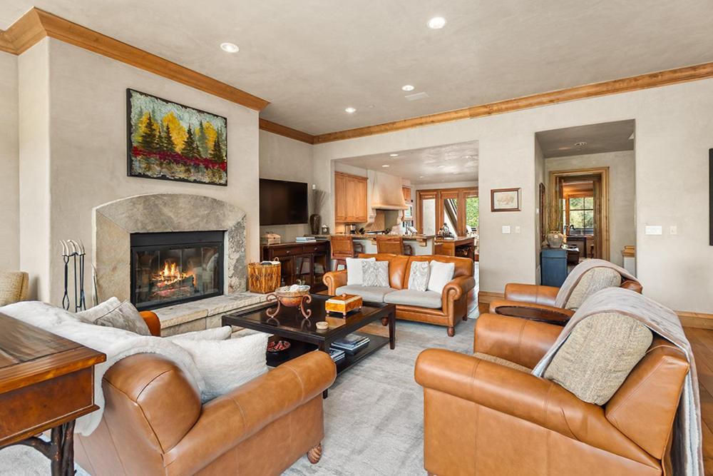 Photo of Livingroom in Snowmass Village