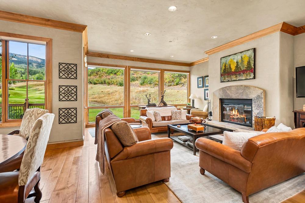 Photo of Livingroom in Snowmass Village