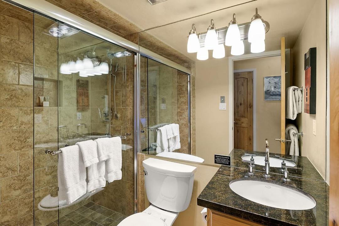 Photo of Bathroom in Aspen