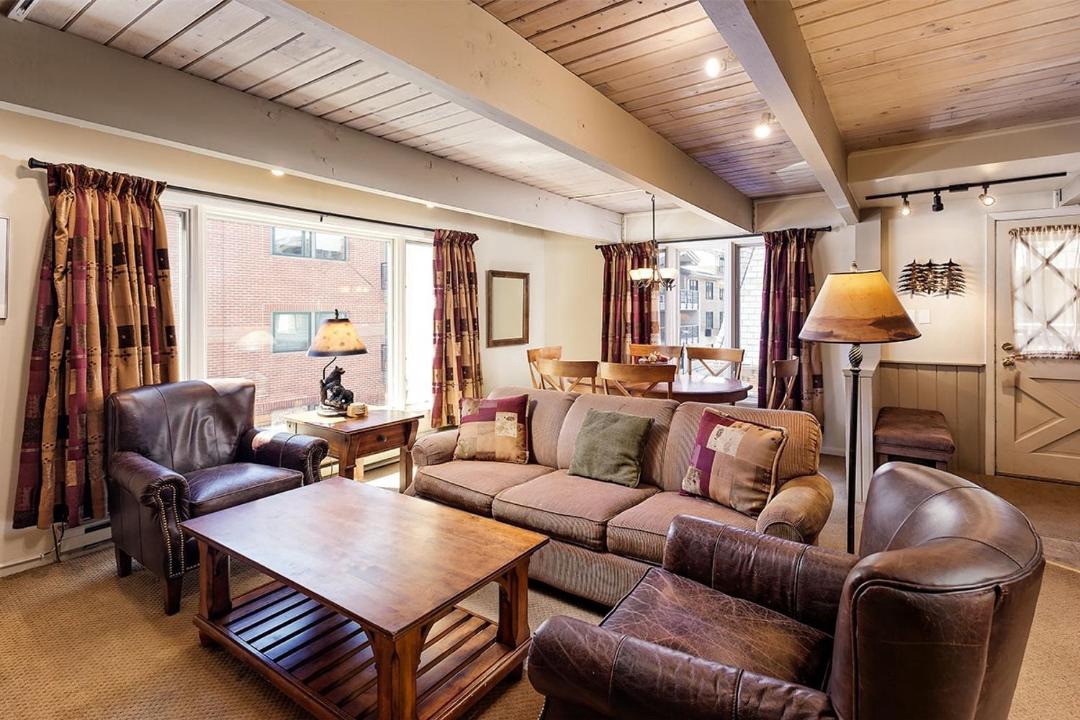 Photo of Livingroom in Aspen