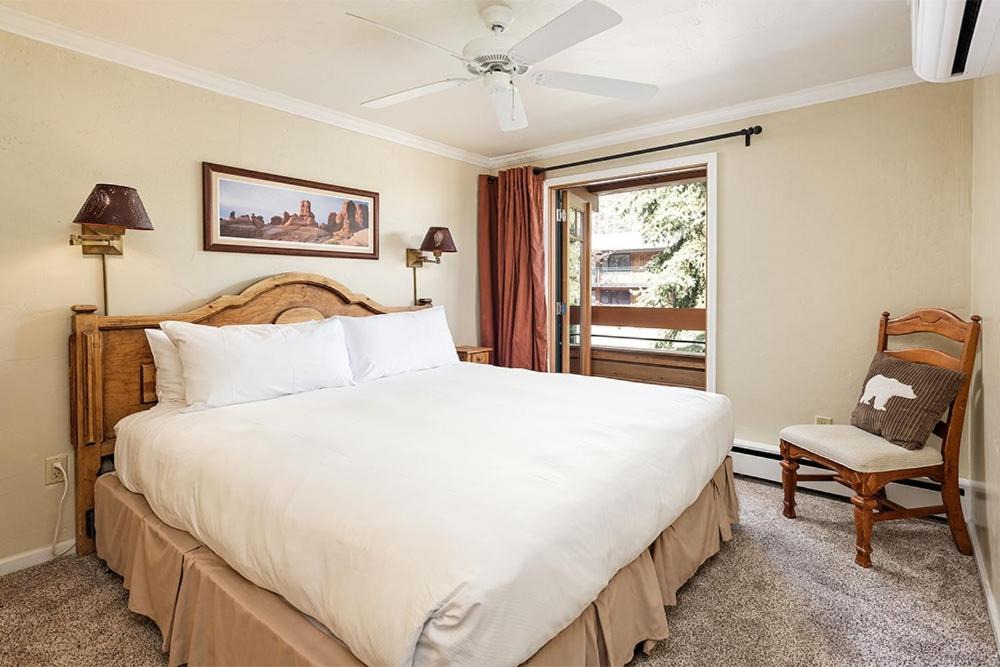Photo of Bedroom in Aspen