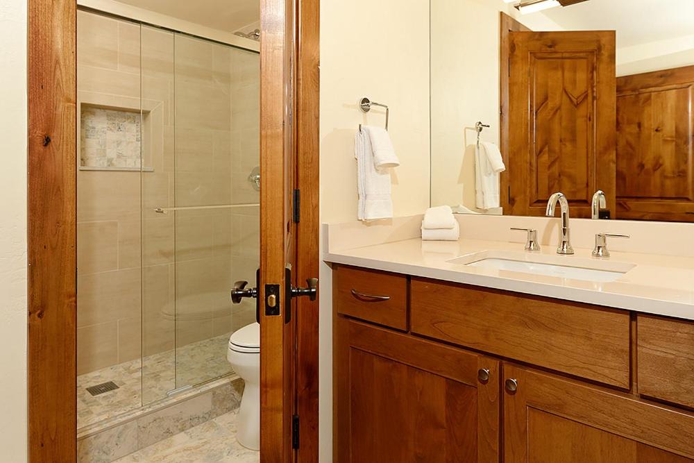 Photo of Bathroom in Aspen