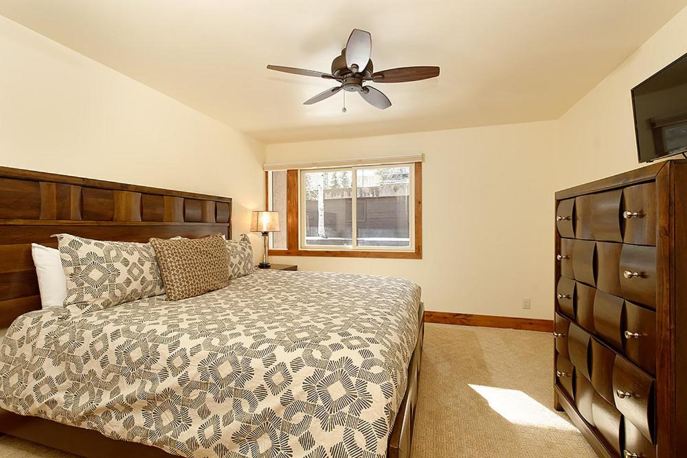Photo of Bedroom in Aspen