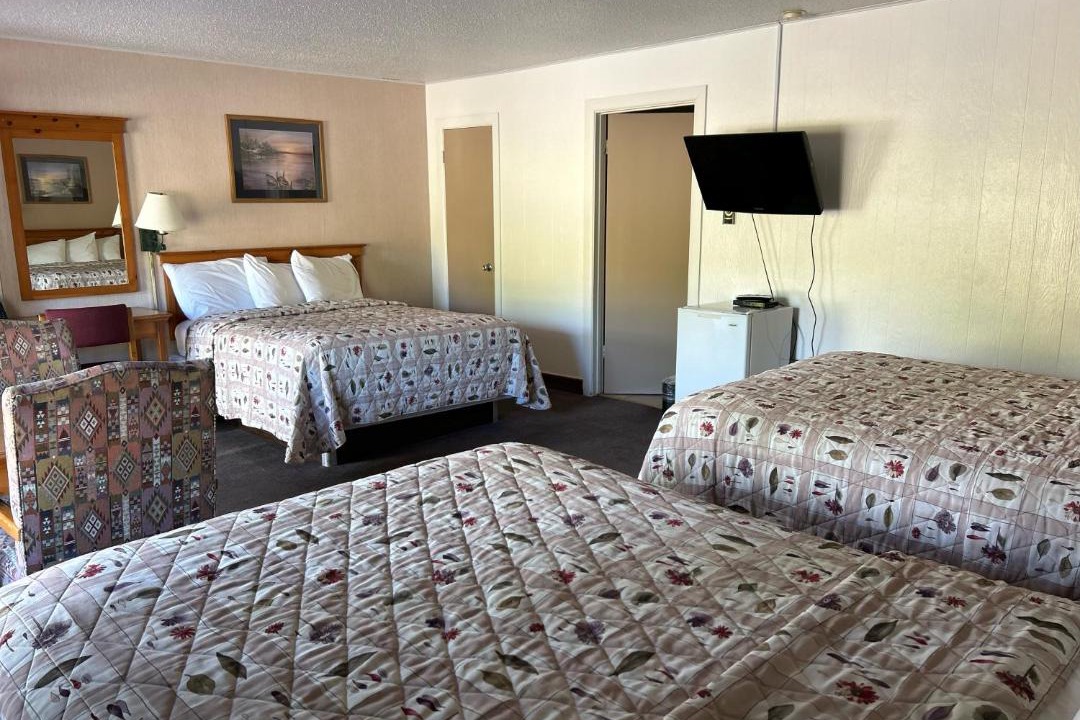 Photo of Bedroom in Paonia