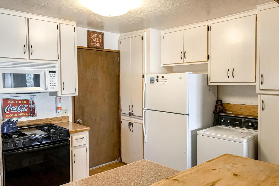 Photo of Kitchen in Alpine Village