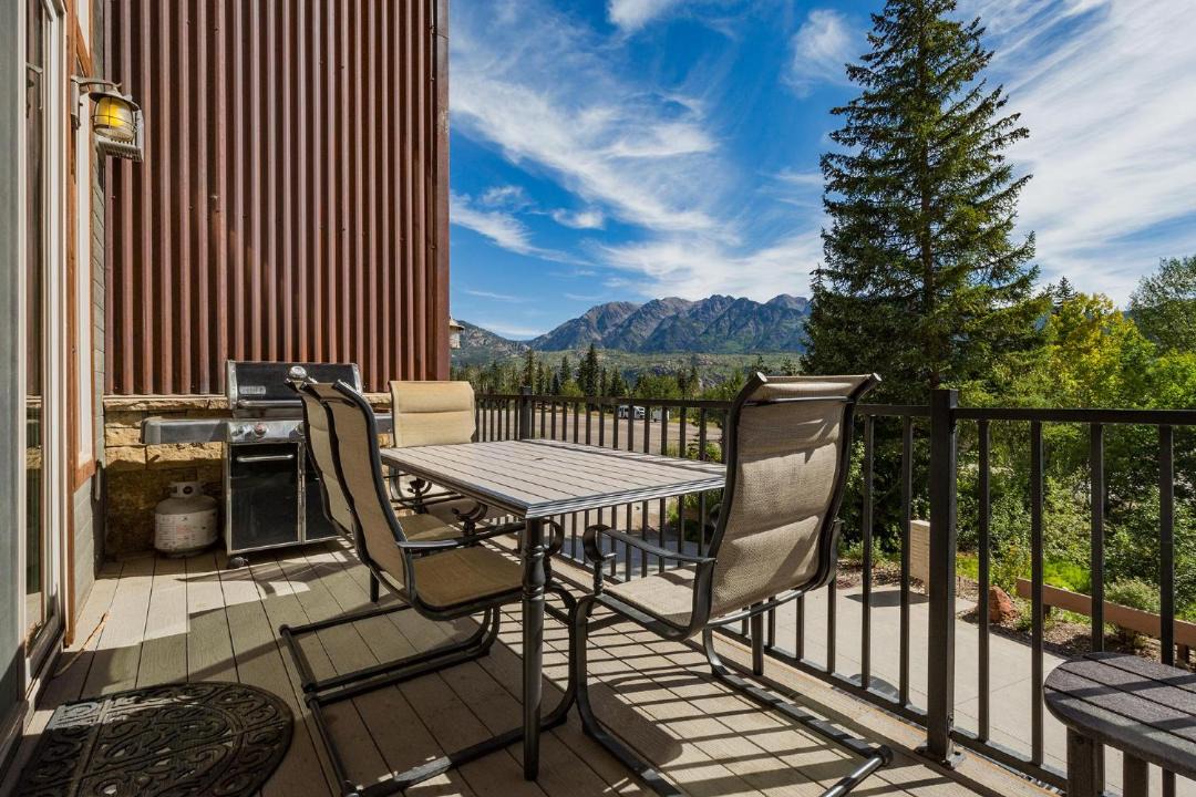 Photo of Patio Balcony in Purgatory